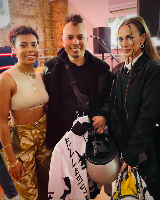 Finally got me some MJB designs 👕🥼👟